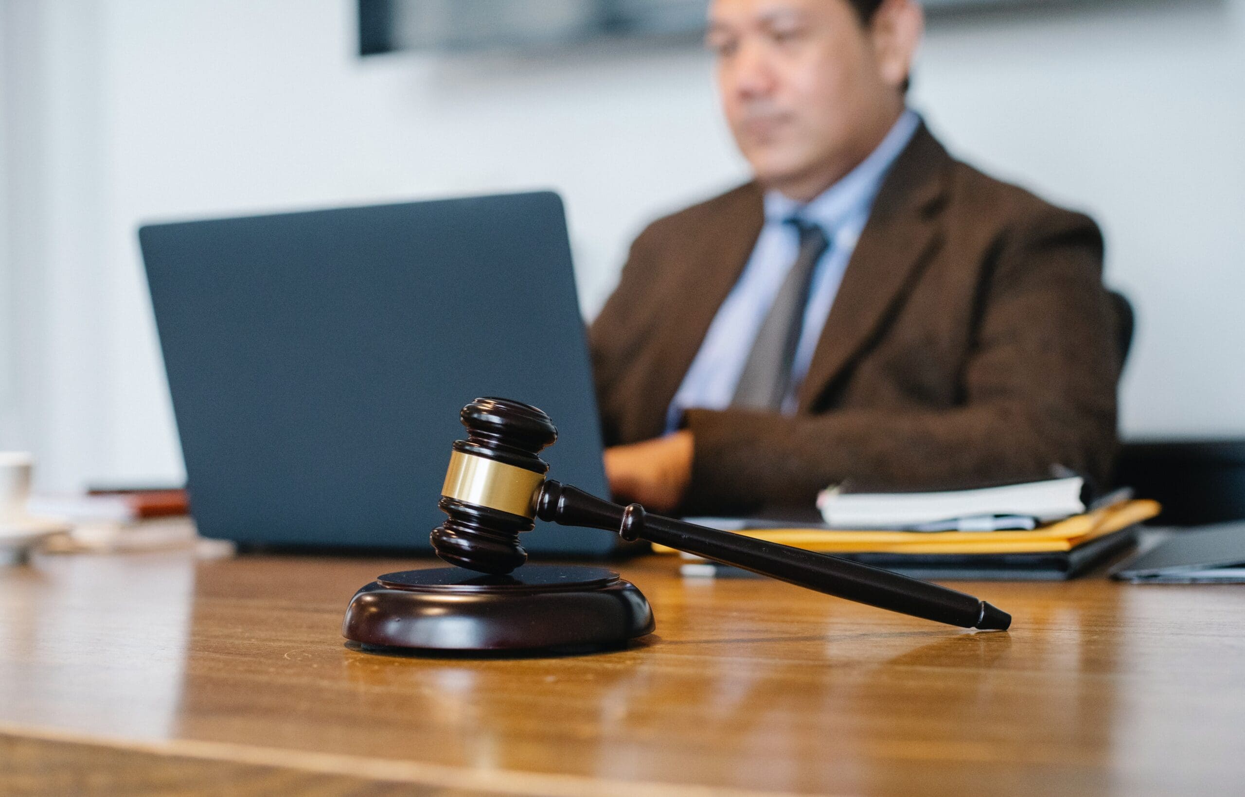 SEC klaagt Coinbase aan