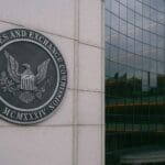 SEC stelt Avalanche en Cardano ETF beslissing uit